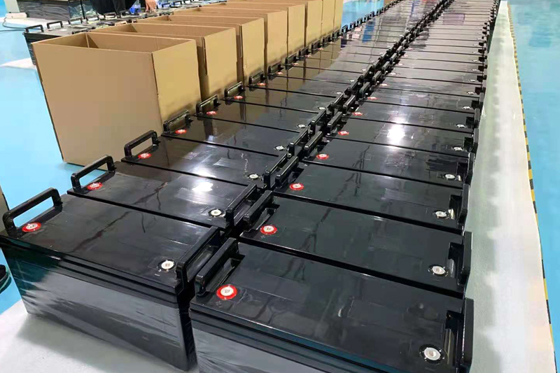 Lithium iron phosphate battery is another "home" communication market size of 800 billion 